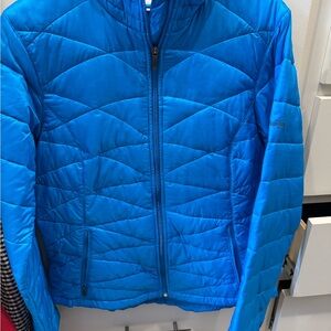 Columbia Blue Puffer Jacket with Geometric Quilting